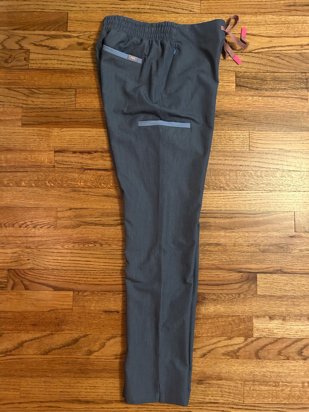 Fig’s Evans Women’s Scrub Pant - Picture 8 of 11